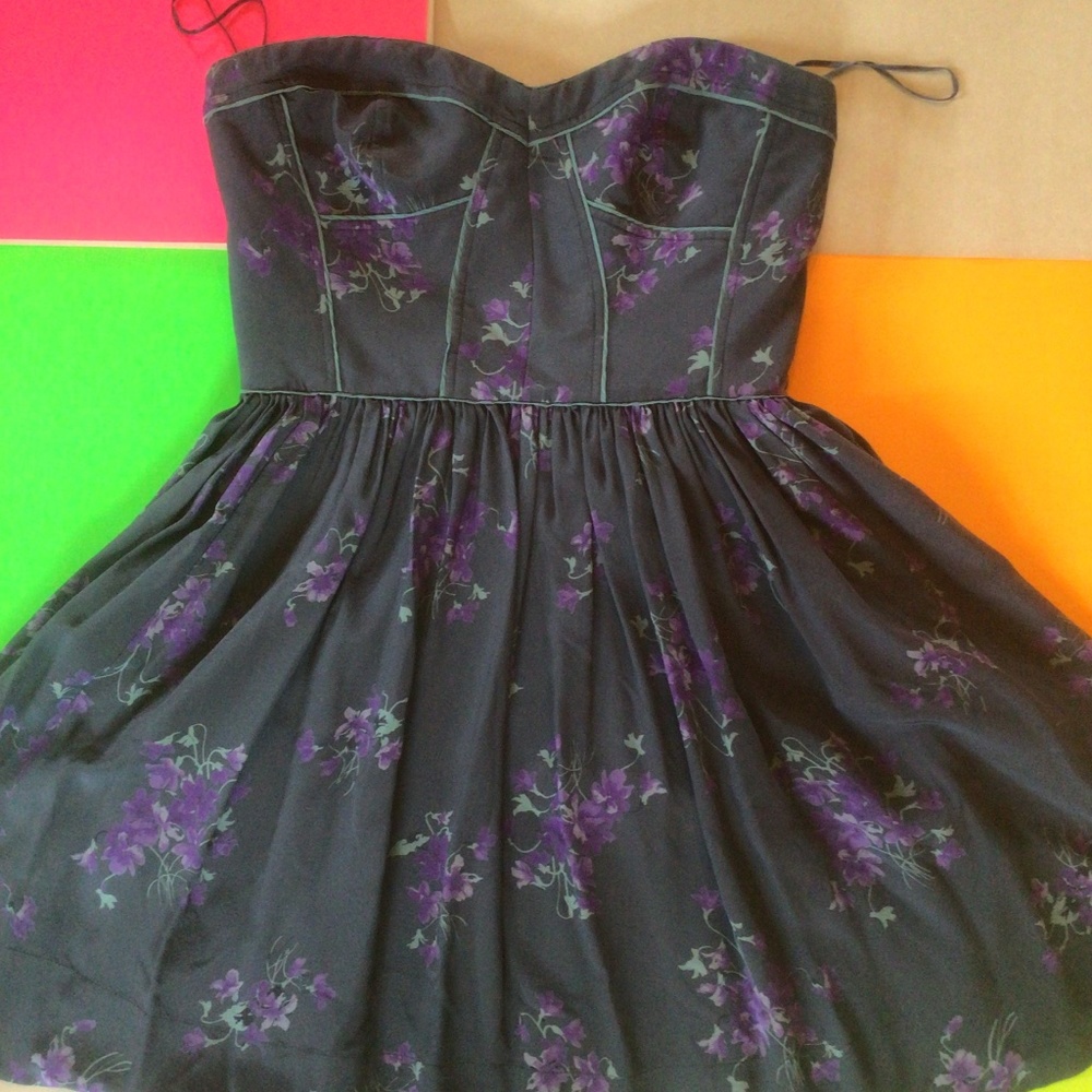 Rebecca Taylor navy blue dress with purple flowers, 100% silk, ladies size 6
